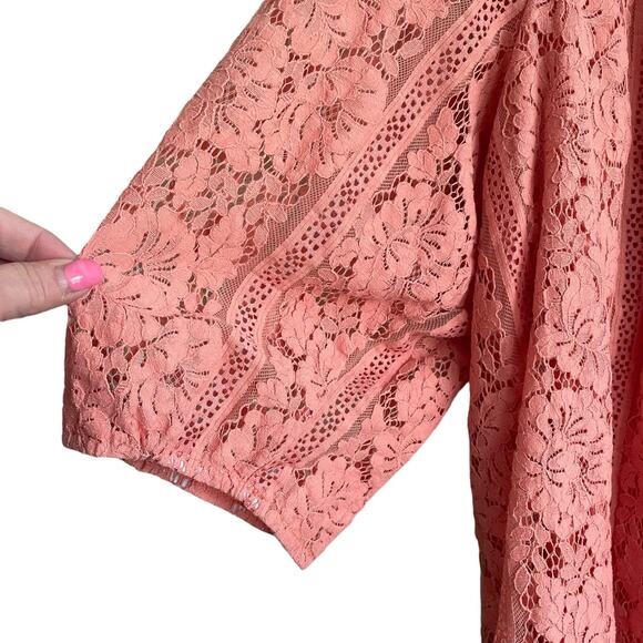 Catherines Women Top 2X Peach Floral Lace Overlay Eyelet Inlet Flowy Feminine - Picture 8 of 13